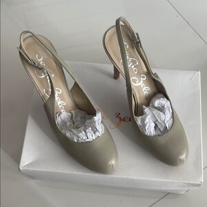 EUC Sergio Zelcer Wingy Sling Taupe Leather Heels SZ 8